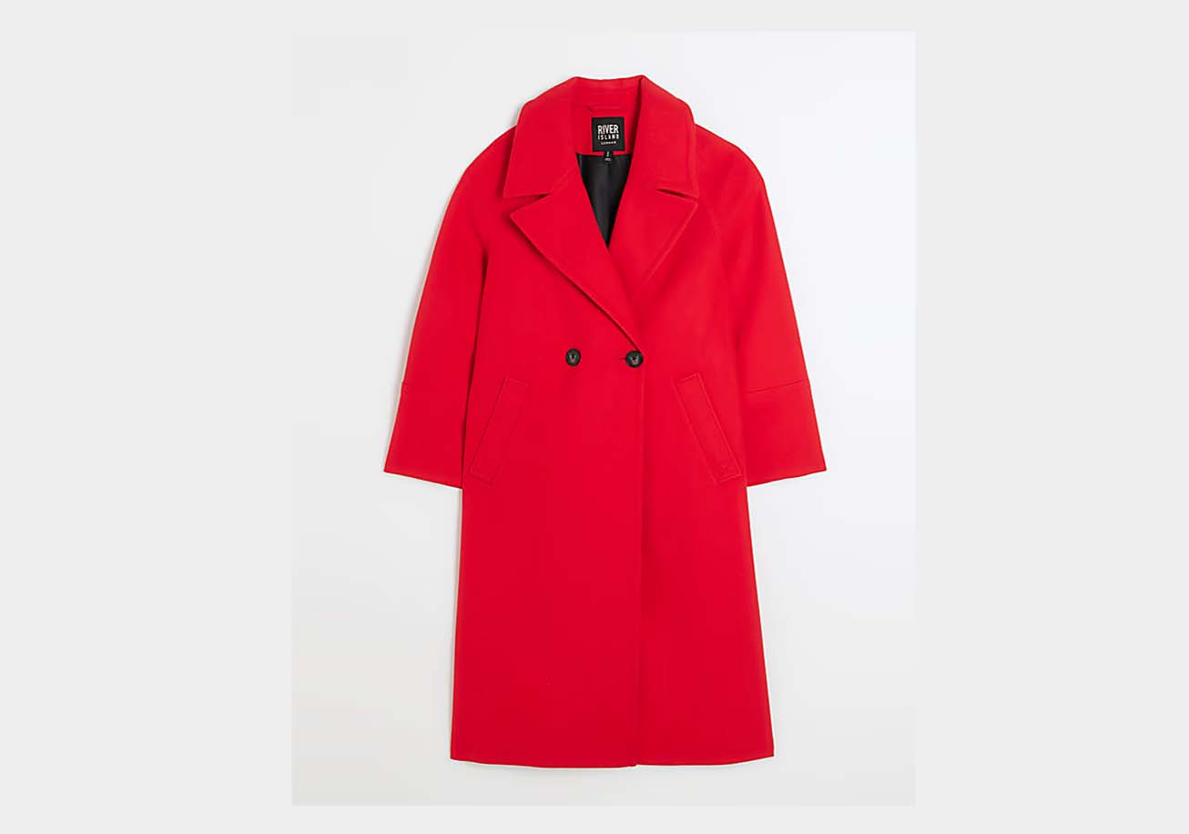 Unveiling Winter’s Delight: 4 Personality-packed Coats to Brighten Dreary Days